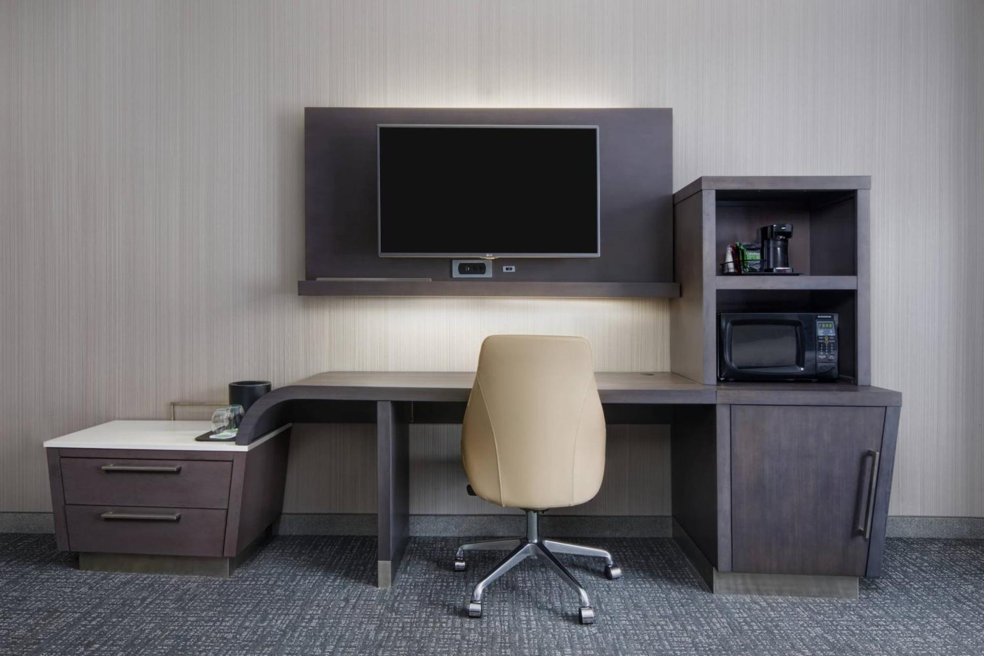 Courtyard By Marriott Richmond Downtown Hotel Eksteriør billede
