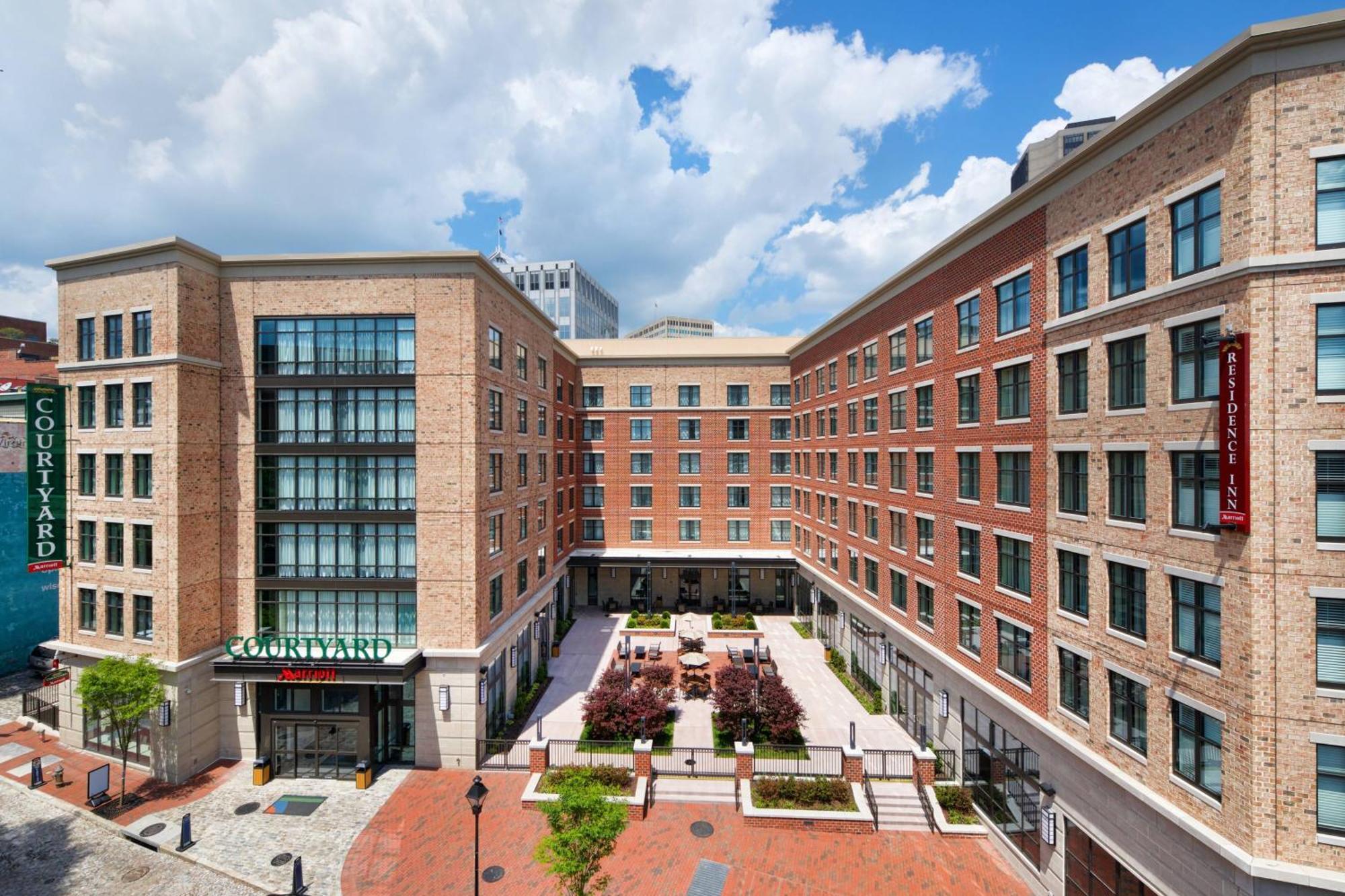 Courtyard By Marriott Richmond Downtown Hotel Eksteriør billede